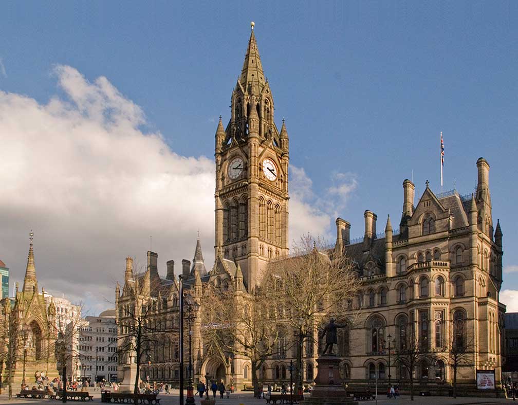 Manchester-Town-Hall-from-Lloyd-St