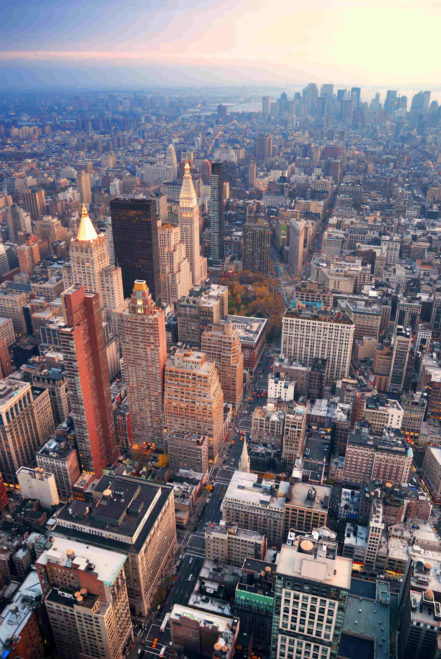 new-york-city-manhattan-skyline-aerial-view (1)